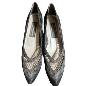 Stuart Weitzman Vintage Black Brocade Satin Pumps Size 8AA